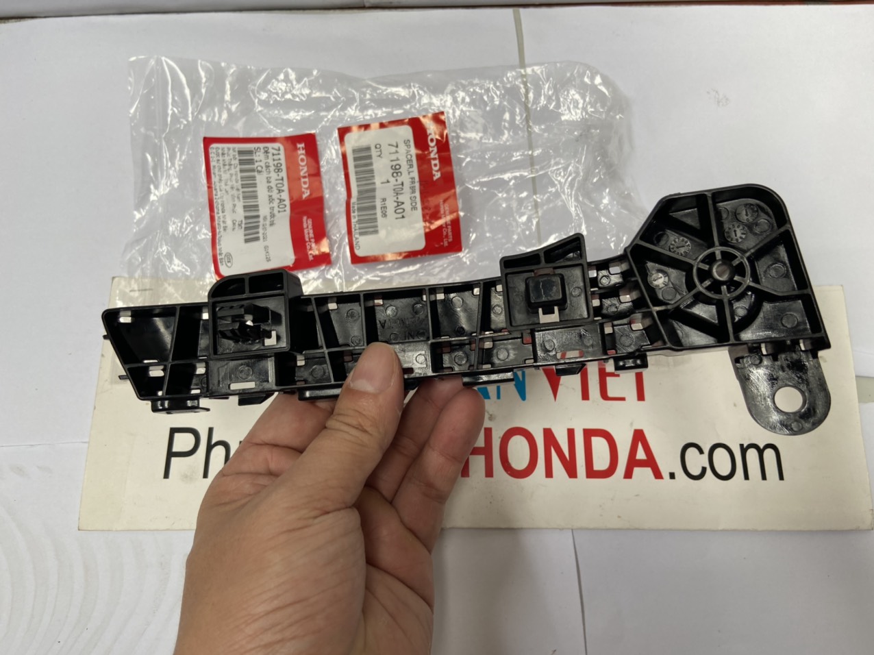 Cá cài ba đờ sốc trước xe Honda CRV 2013 đến 2017